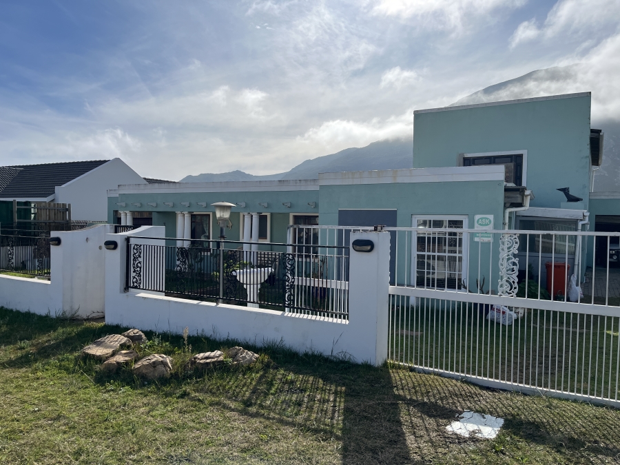 5 Bedroom Property for Sale in Bettys Bay Western Cape